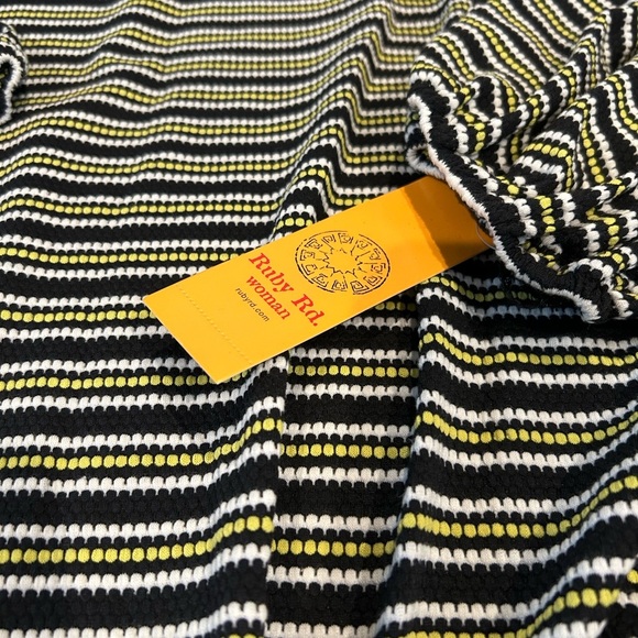 NWT Ruby Rd. Women’s Plus Size 2X Top - Picture 4 of 9